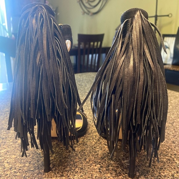 “NINE WEST” Hustle Fringe Heels - Picture 7 of 14